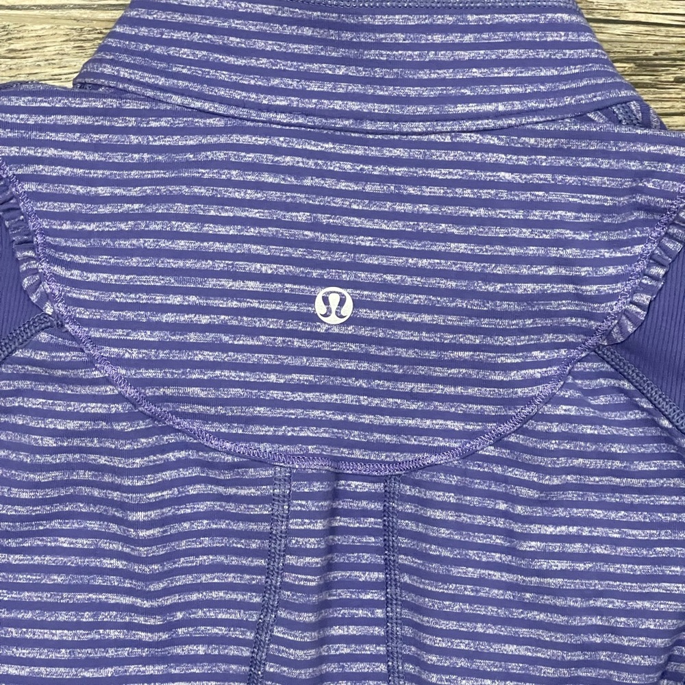 shirt - Picture 3 of 3